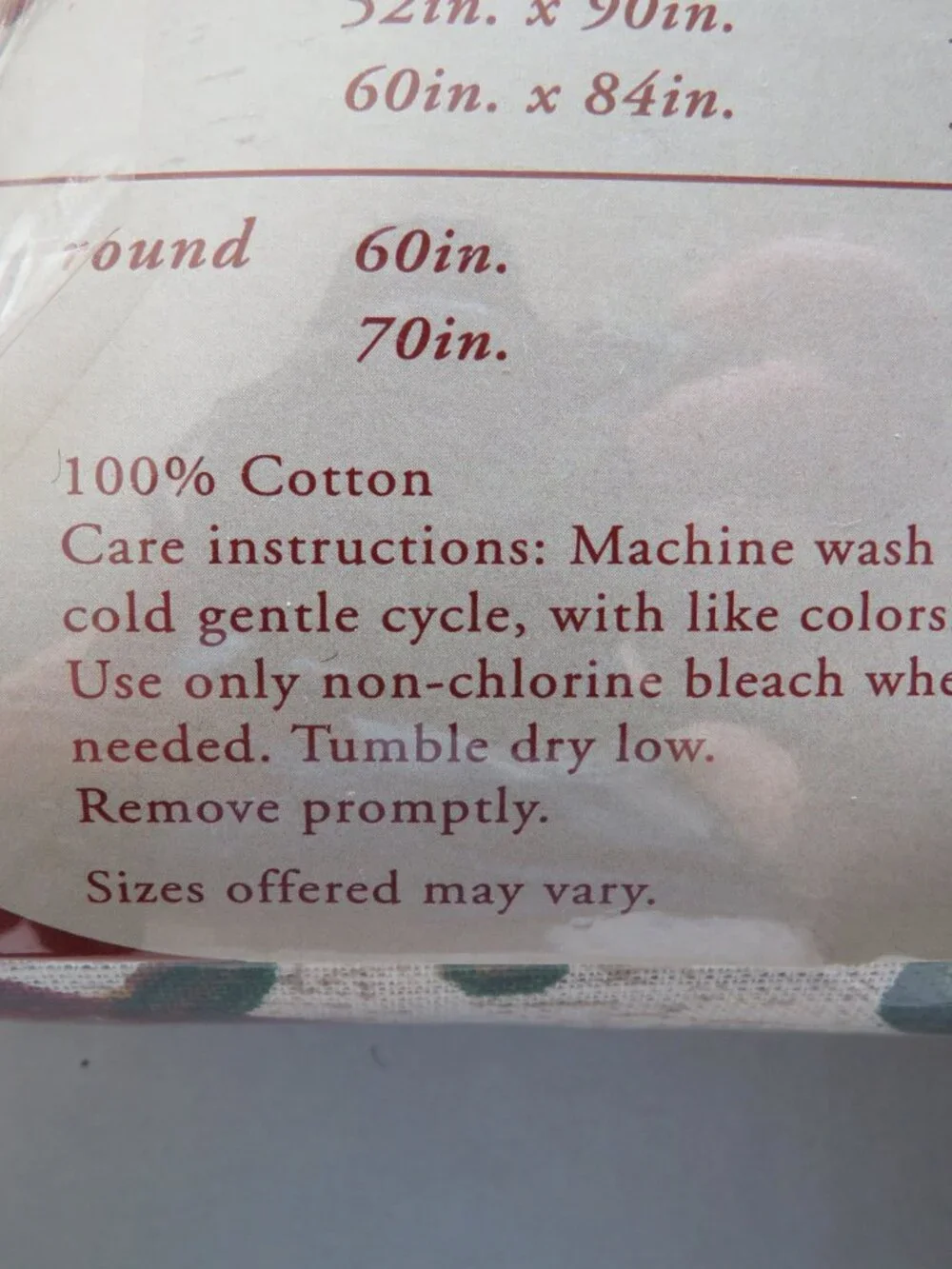Home Trends Fabric 100% Cotton Fruit Floral Pattern Round Tablecloth 70 inc